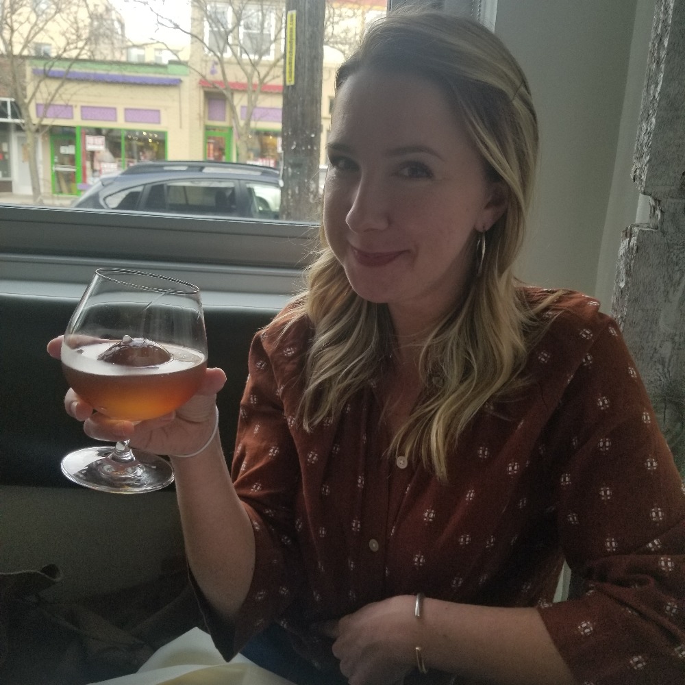 Meet your Posher, Emily